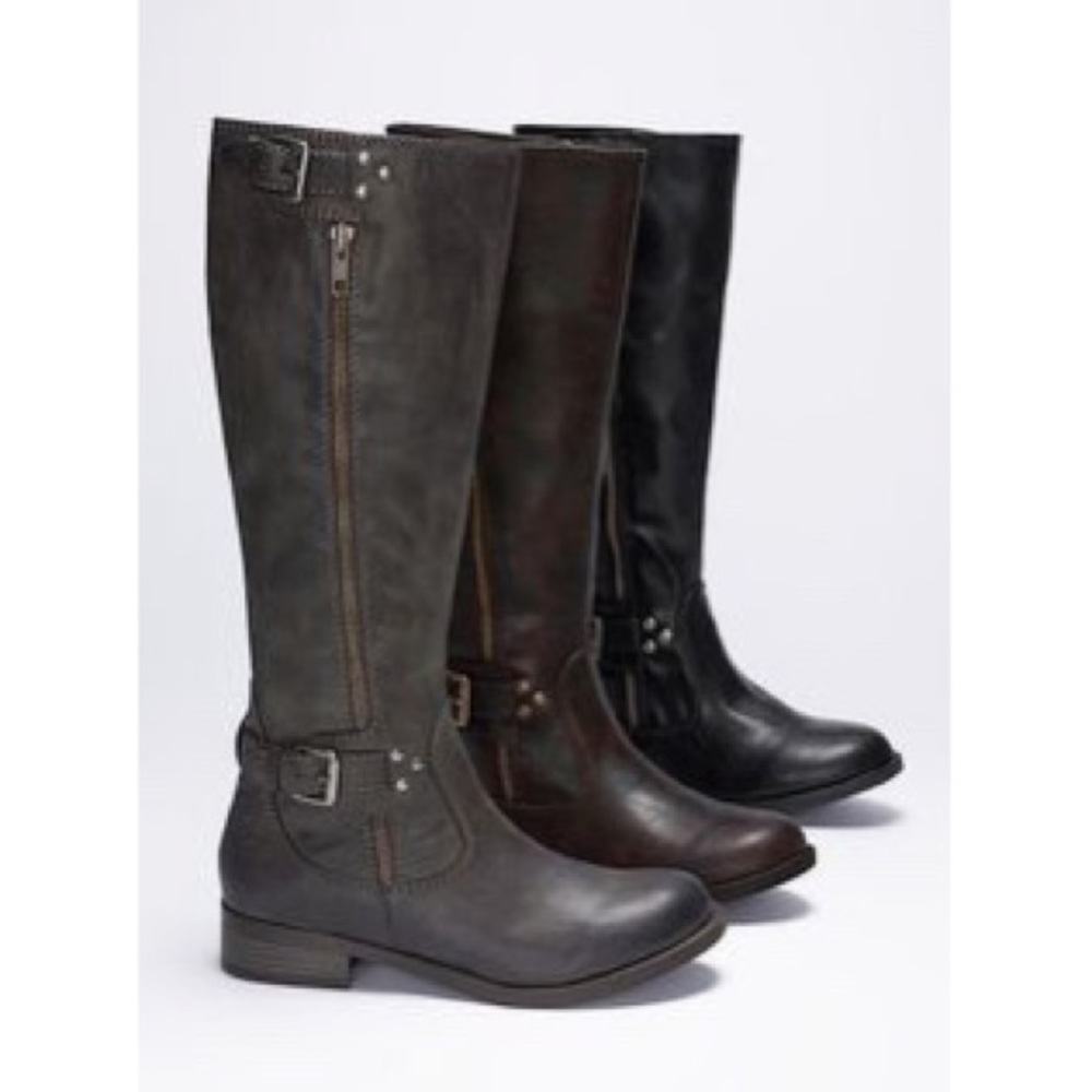 {Report} Black Hanna Boots